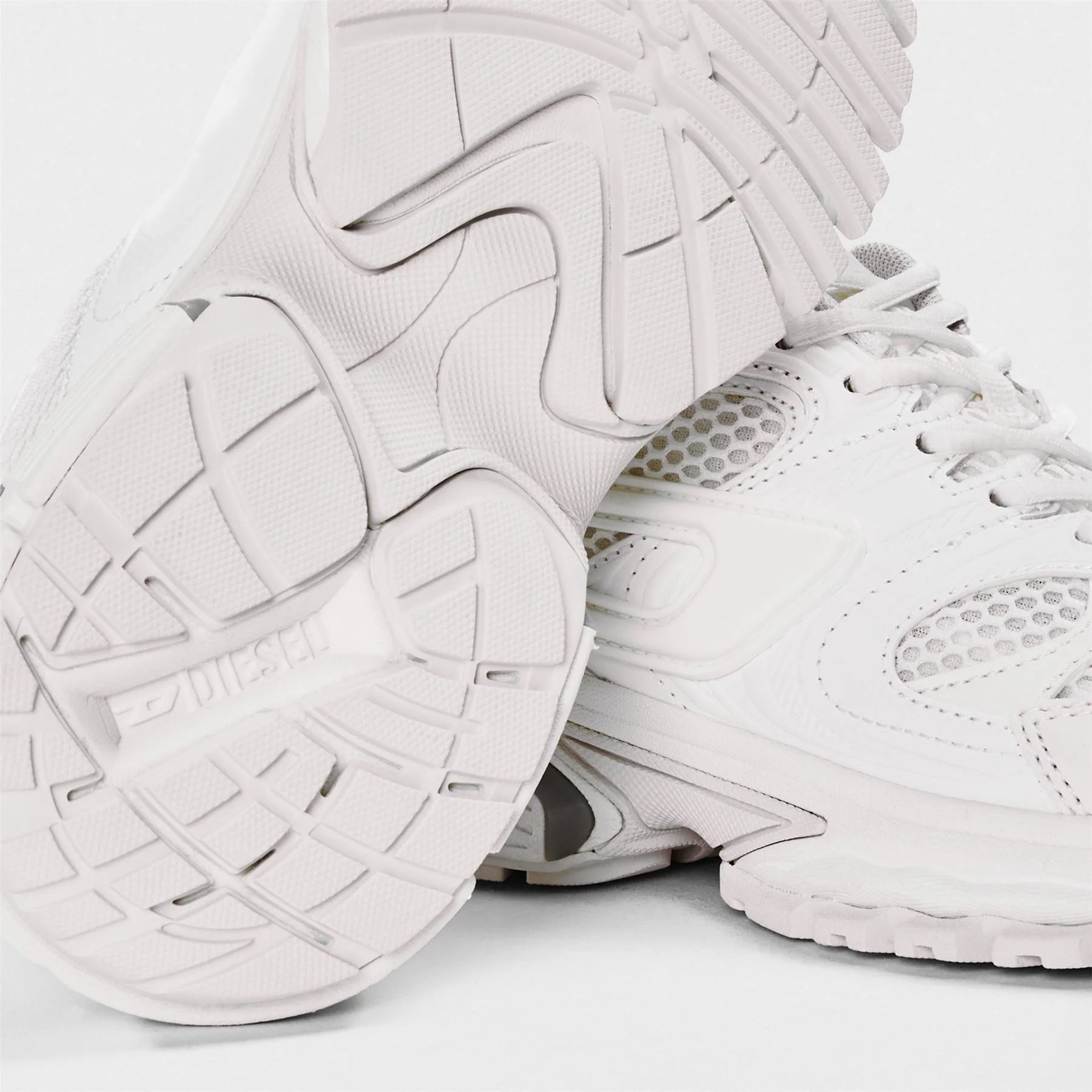 Diesel Serendipity Pro X1 Flat Heel Round Toe Sneakers - Image 5