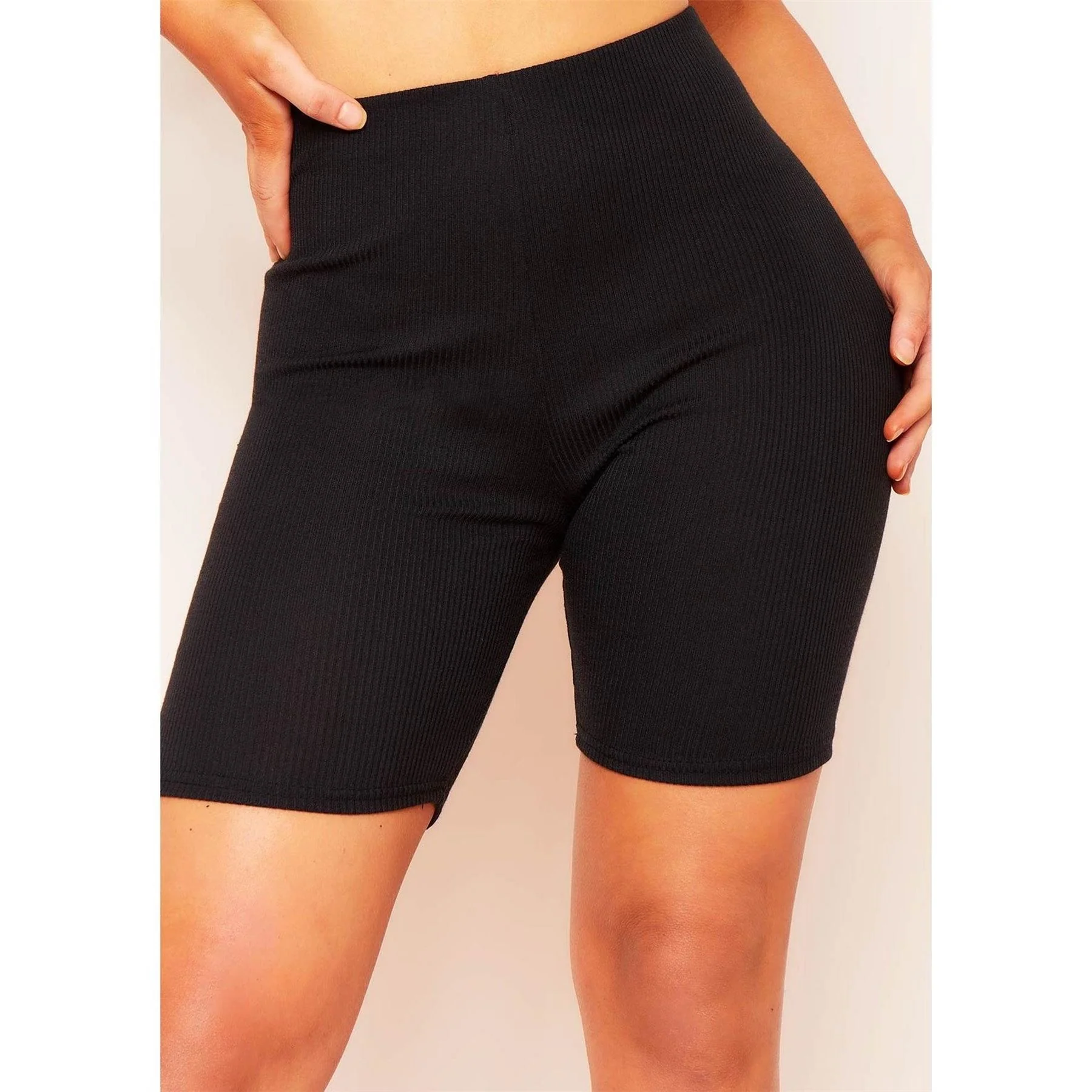 Missy Empire Knit Cycle Shorts - Image 4